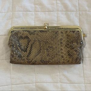 Hobo Lauren Wallet // Neutral Snakeskin Clutch